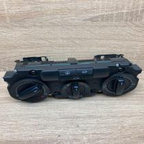1CF747609 53701  Climate control unit Volkswagen Golf V