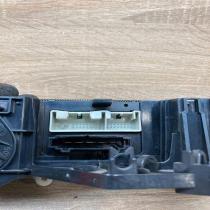 1CF747609 53701  Climate control unit Volkswagen Golf V