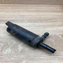 8377613   Headlight washer pump BMW 5 E39