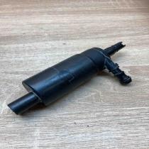 26274 20190116  Headlight washer pump BMW 7 E38