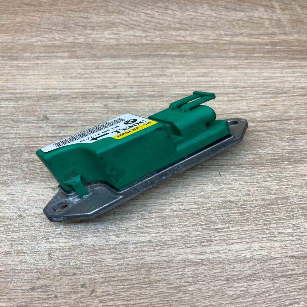 6900728 MRSA3 A WP  Airbag deployment crash/impact sensor BMW 5 E39