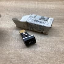 5L0919281   Parking (PDC) sensor switch Skoda Yeti (5L)