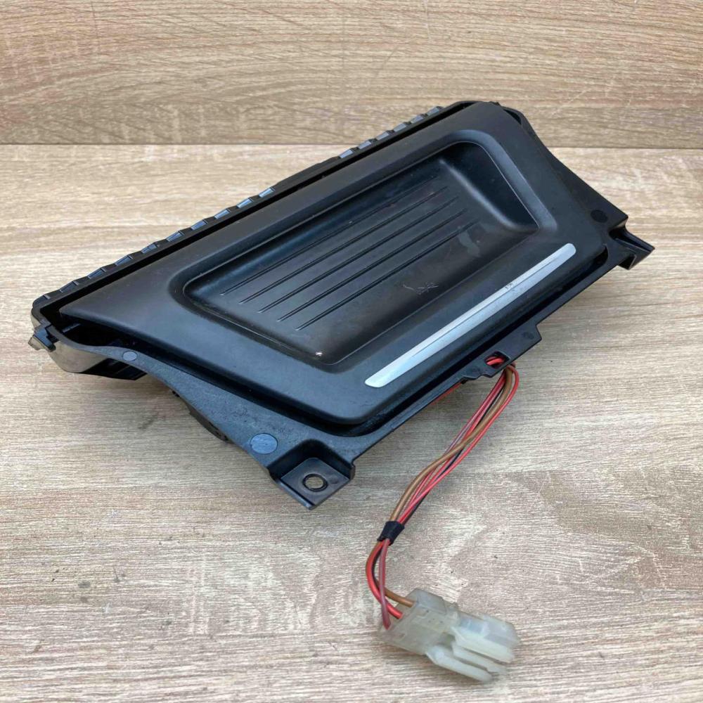 9171558 9171558  Car ashtray BMW 5 F10 F11
