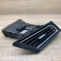 9115858   Dashboard side air vent grill/cover trim BMW 7 F01 F02 F03 F04