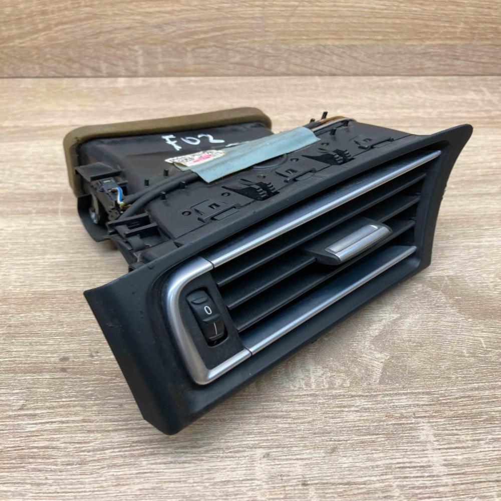 9115857 141218 10  Dashboard side air vent grill/cover trim BMW 7 F01 F02 F03 F0