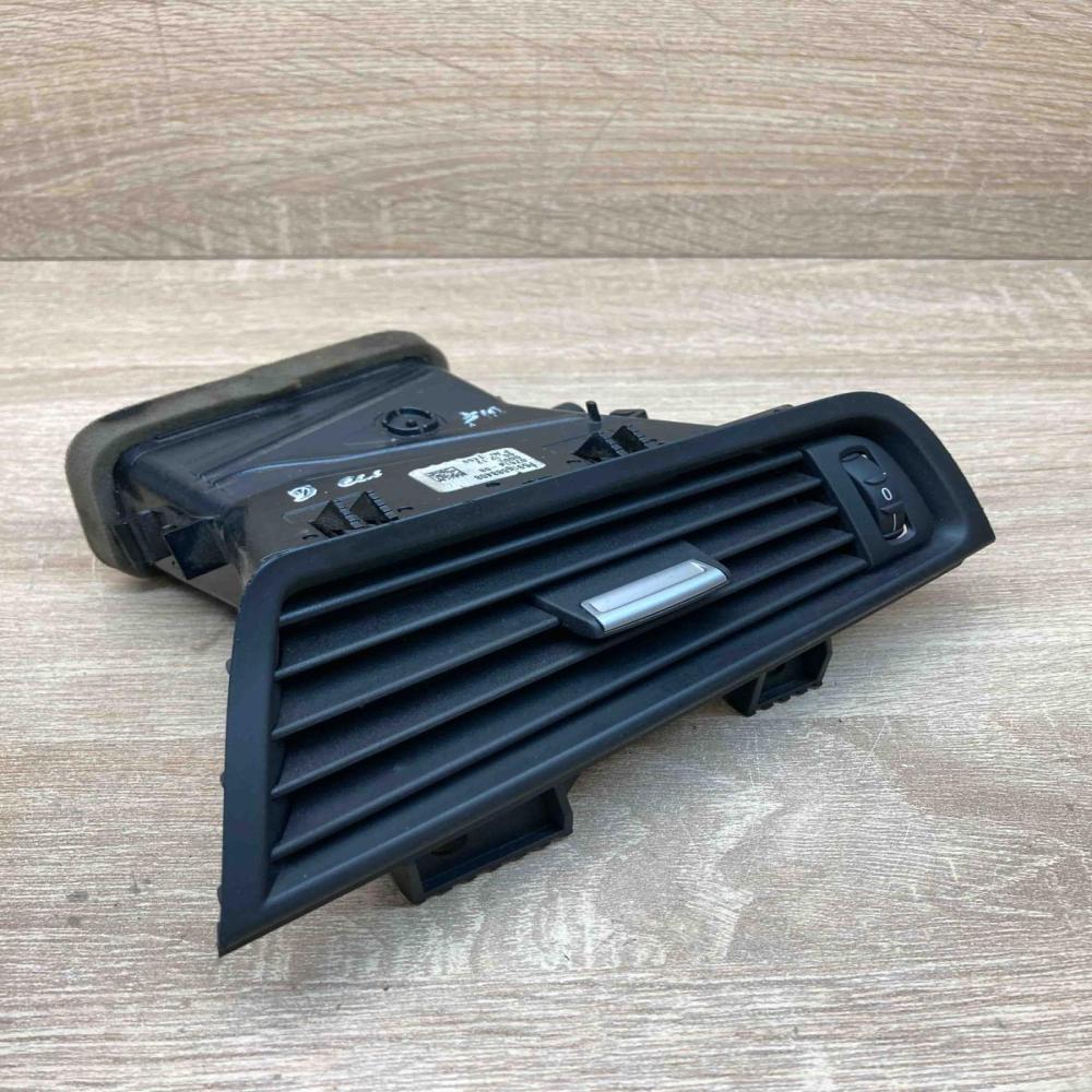 9166884 9166884 RHD Dashboard side air vent grill/cover trim BMW 5 F10 F11