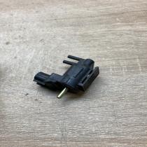 K5T44173 KJ03A  Turbo solenoid valve Mazda 6
