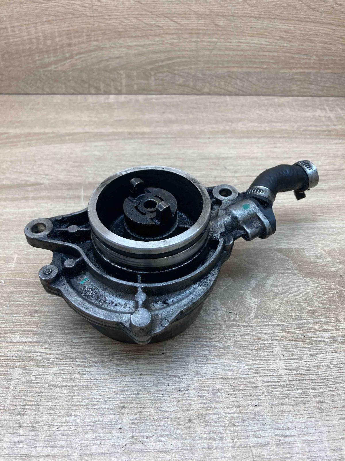 77873660 72817601B  Vacuum pump BMW 7 E65 E66