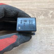90464760 V23134K52 X220  Other relay Opel Zafira A