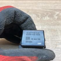 90464760 V23134K52 X220  Other relay Opel Zafira A
