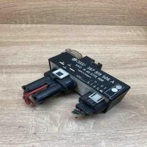 357919506A 898719000  Coolant fan relay Volkswagen PASSAT B4
