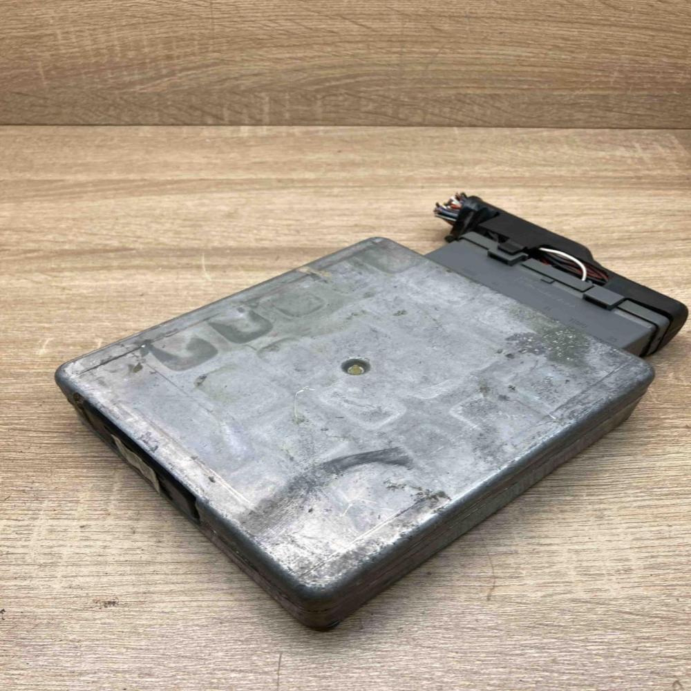 1S4F 12A650 AC  CLUE Engine control unit/module ECU Ford Focus