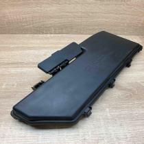 9494211 08637726  Fuse box cover Volvo S60