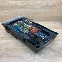 04869001AJ B08005IQ  Fuse module Chrysler Voyager