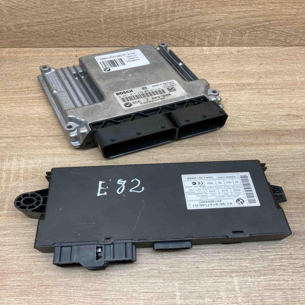 7809000 9147195  Engine ECU kit and lock set BMW 1 E82 E88