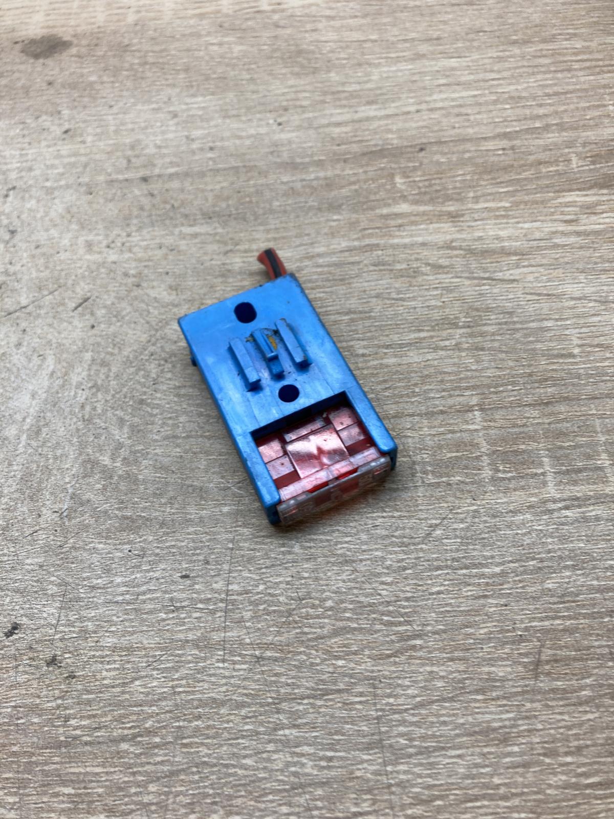 8A0937530 50A Fuse  Fuse Audi A4 S4 B6 8E 8H