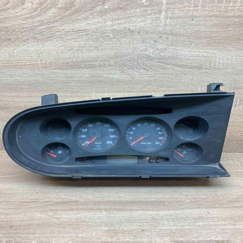 504008187   Speedometer (instrument cluster) Iveco Daily 30.8 - 9