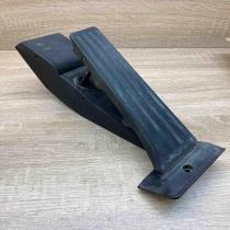 6772645 259160 10  Accelerator throttle pedal BMW 7 E65 E66