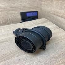 24462266 0281002564  Mass air flow meter Opel Omega B2