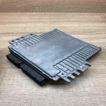 MEC35 260B1  19 Engine control unit/module ECU Nissan Almera N16