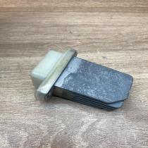 70T032106   Heater blower motor/fan resistor Nissan Note (E12)