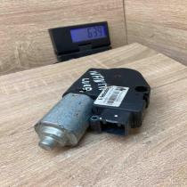 1813019A   Sunroof motor/actuator Nissan Murano Z50