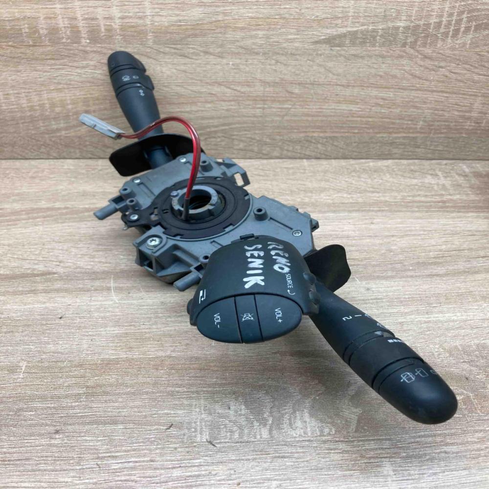 7700414478L   Wiper turn signal indicator stalk/switch Renault Scenic I