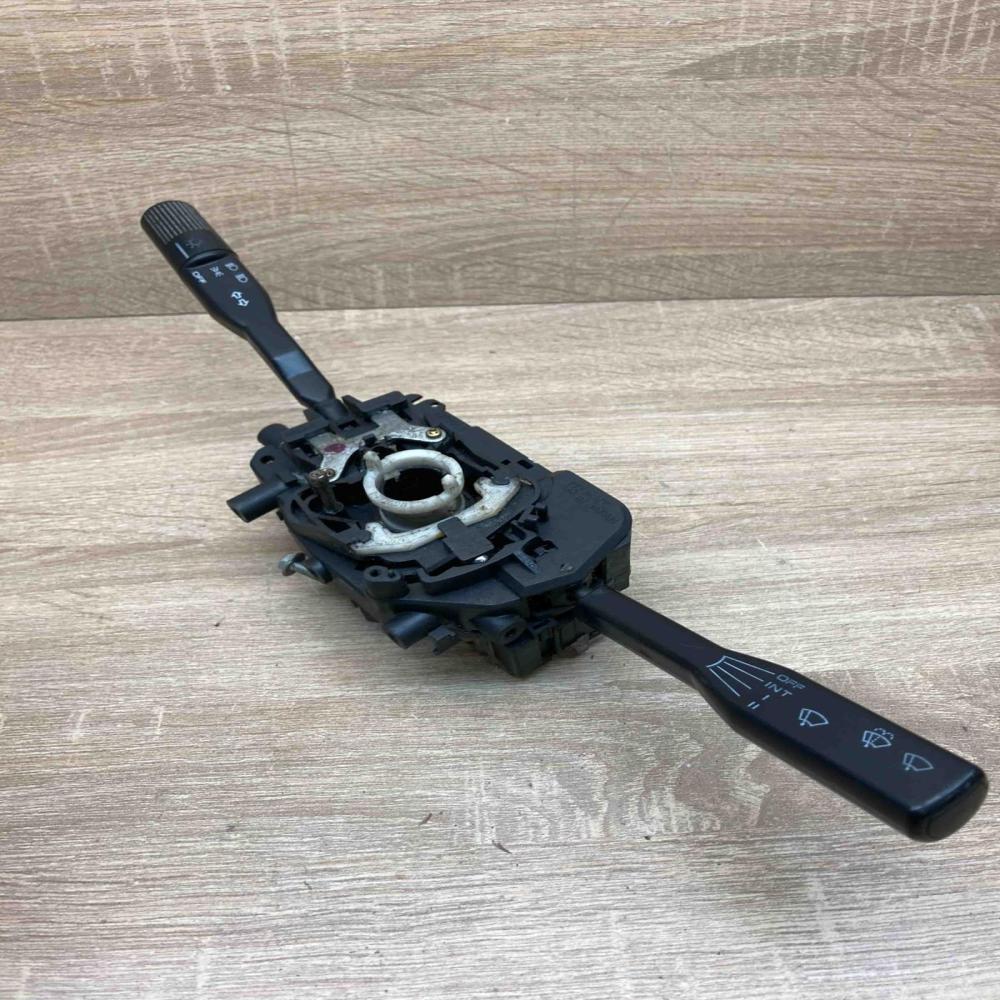 177698   Wiper turn signal indicator stalk/switch Mazda 121