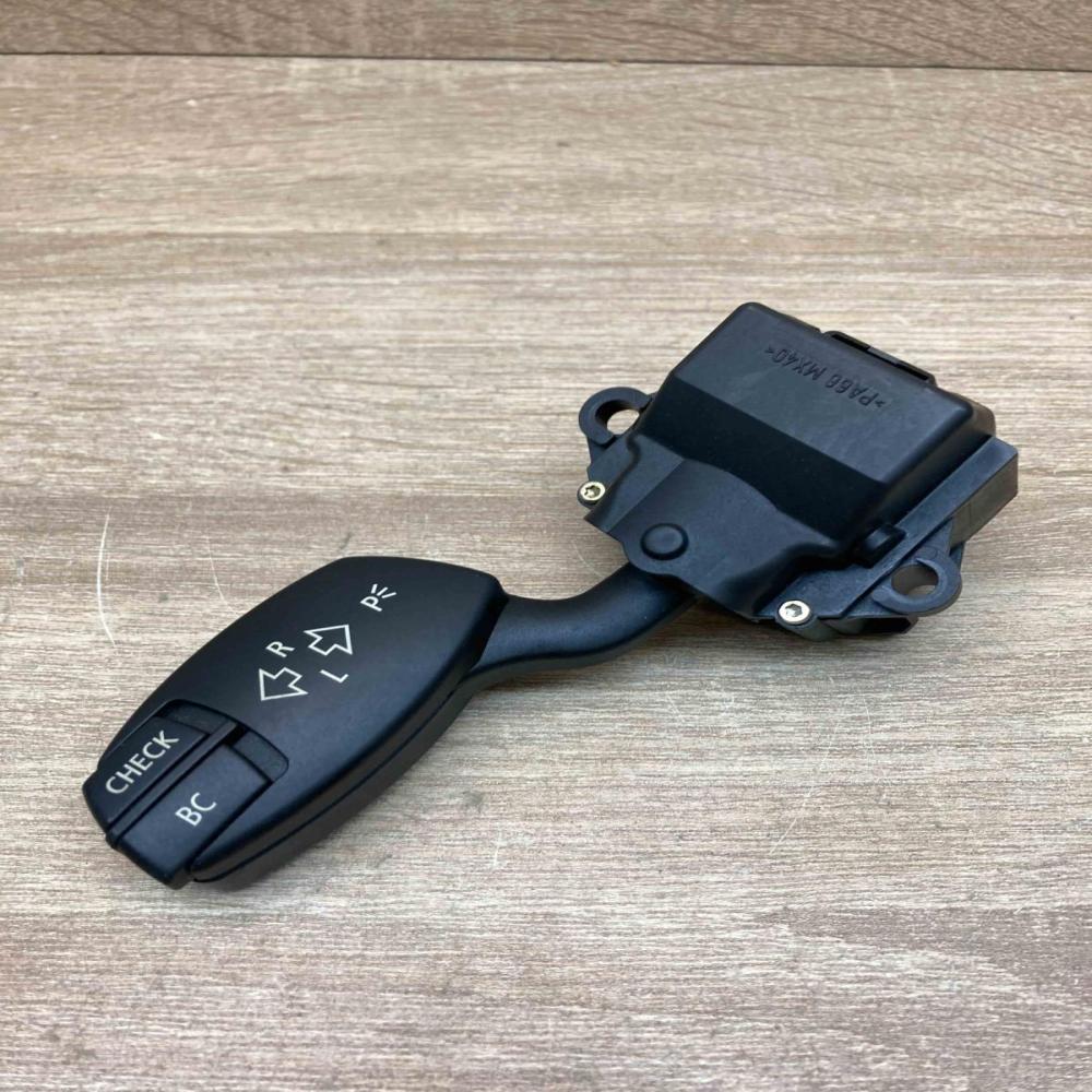 6924103 01106720  Indicator stalk BMW 5 E60 E61