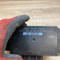 3B0959799 5DK007544  Comfort/convenience module Volkswagen PASSAT B5