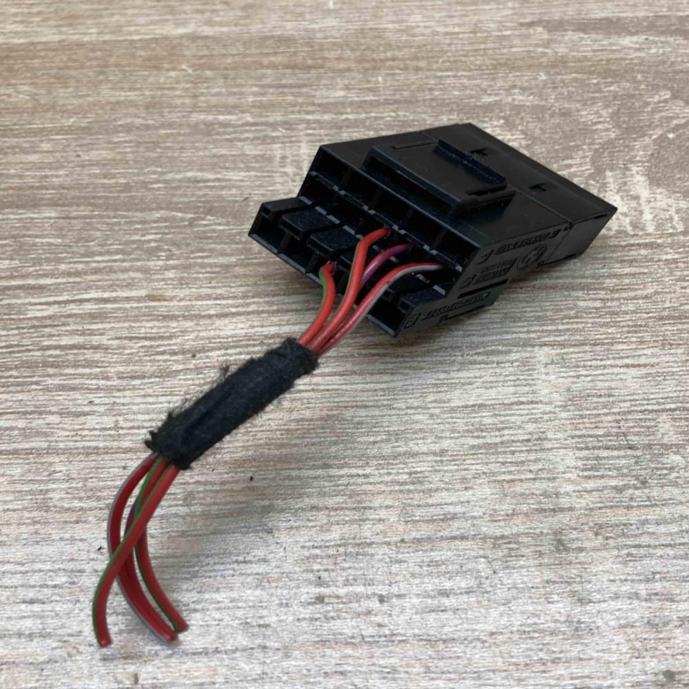 6931500 10688710  Plug wire BMW X1 E84