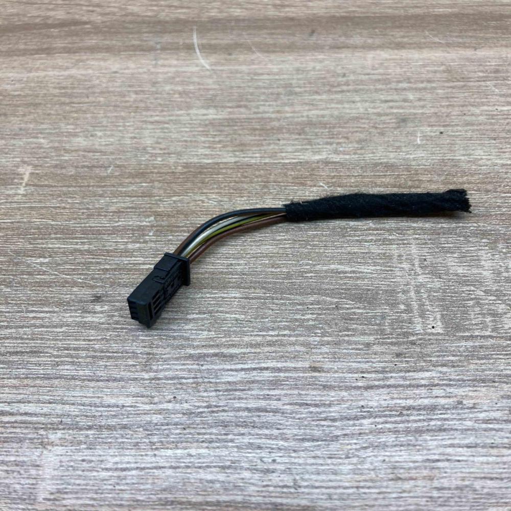 8377234 968813 1 4 Pin Plug wire BMW 7 E65 E66