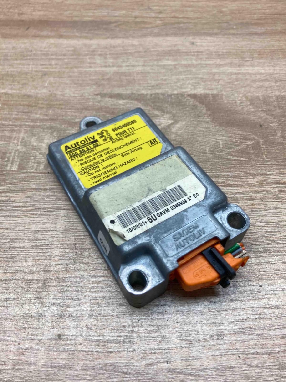9643400580 550666100  Airbag control unit/module Peugeot 206