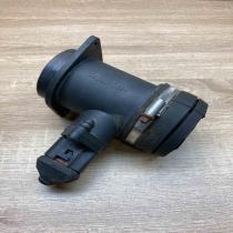 0986284001 0281002216  Mass air flow meter Volkswagen PASSAT B5.5