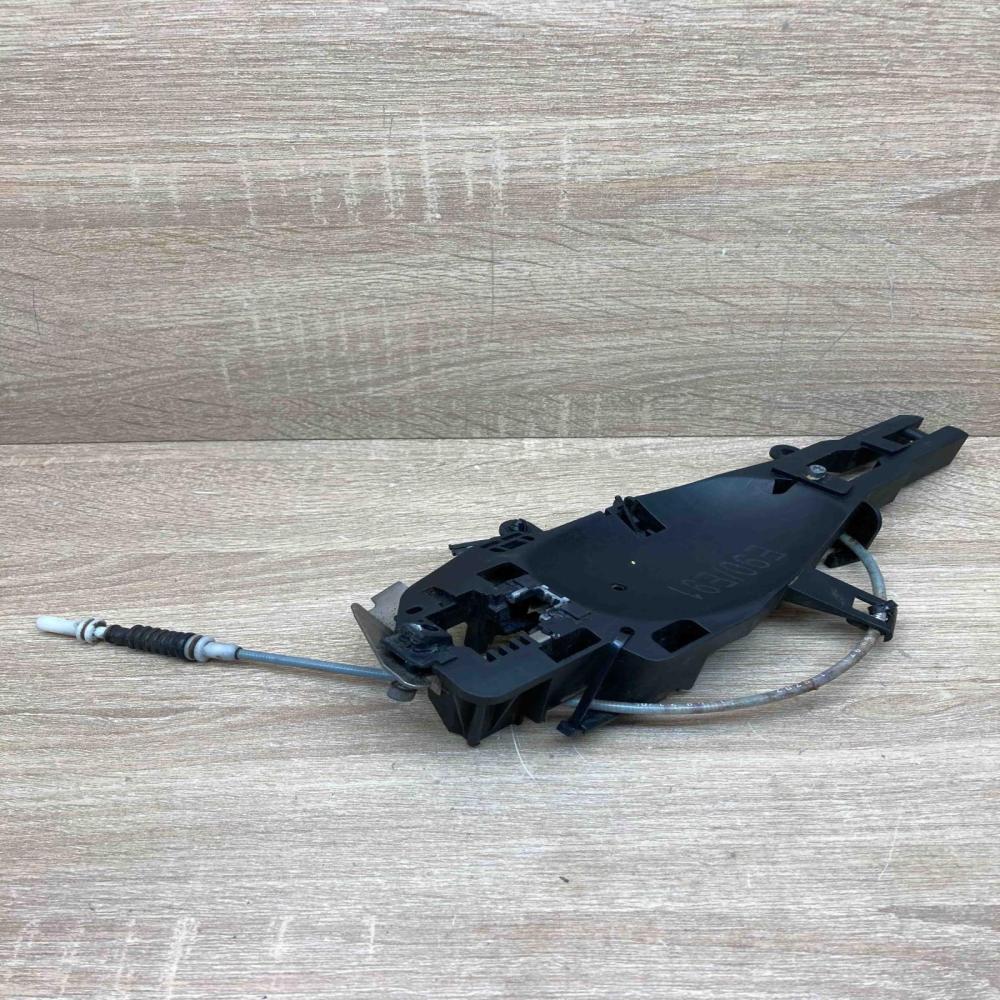 E90 E91 Front Door Handle   Front door exterior handle/bracket BMW 3 E90 E91