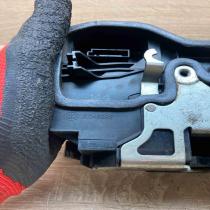 7202144 A046998 Front Right Front door lock BMW 1 E81 E87