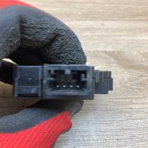22112007e 410475520  Air flap motor/actuator Mercedes-Benz ML W164