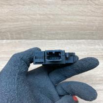 22112007 410475520  Air flap motor/actuator BMW 3 E90 E91