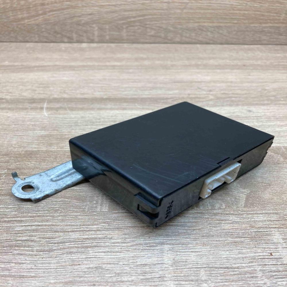87480 60050 077200 2330  Climate control unit Toyota Land Cruiser (J120)