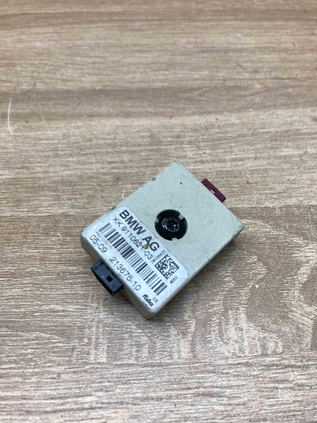 9110621 213675 10  Aerial antenna amplifier BMW 3 E90 E91