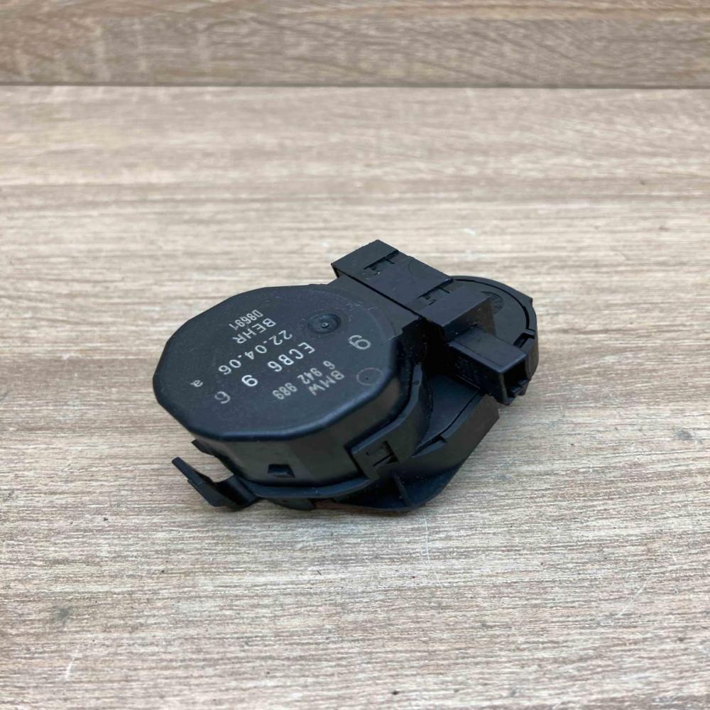 6942989   Air flap motor/actuator BMW 5 E60 E61