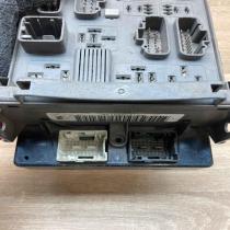 8200148809 518095419  Fuse module Renault Laguna II