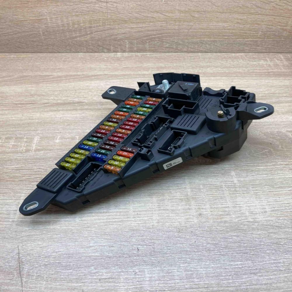 6906618 518956040  Fuse module BMW 5 E60 E61