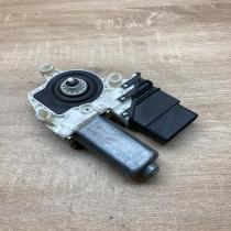 1J49598126 101428 202  Rear door window regulator motor Volkswagen Golf IV
