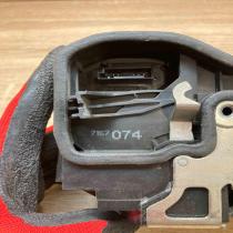 7167074   Front door lock BMW 5 E60 E61