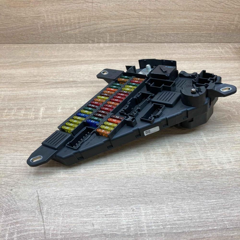 9138830   Fuse module BMW 5 E60 E61