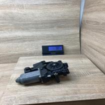 05071912 114188 113  Rear door window regulator motor Audi A4 S4 B5 8D