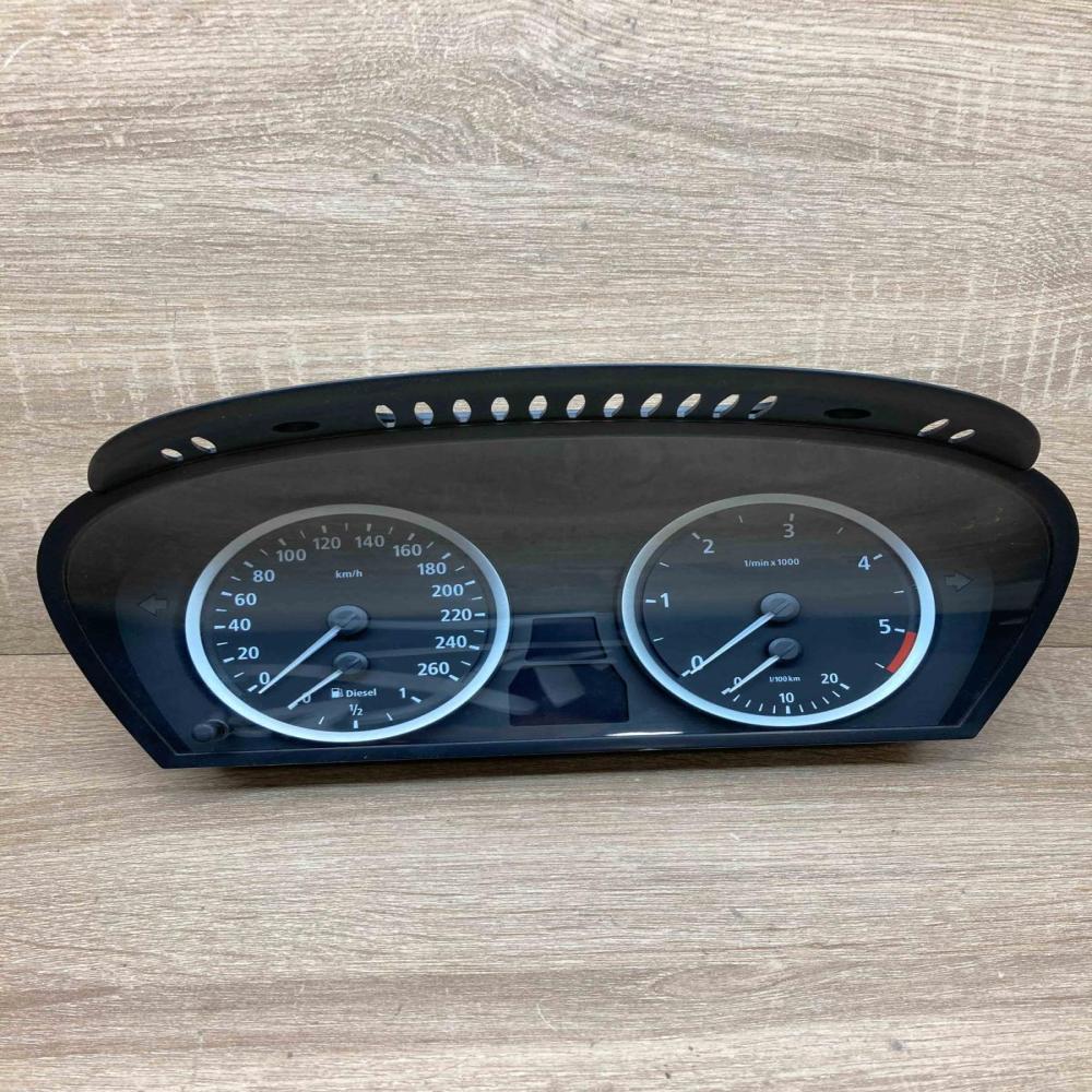 6958600 A2C53103634  Speedometer (instrument cluster) BMW 5 E60 E61