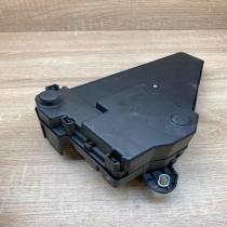 6906618 518890017  Fuse module BMW 5 E60 E61