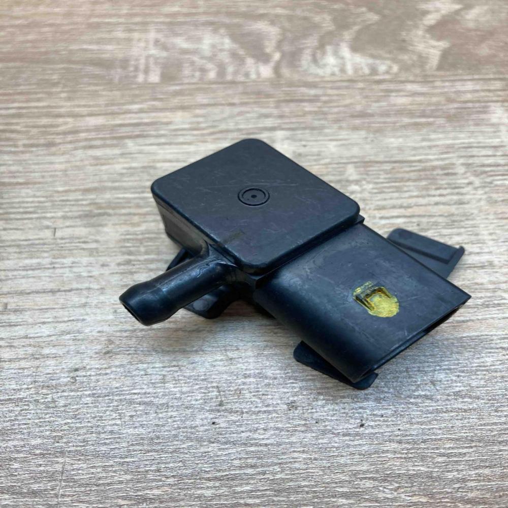 7805152   Exhaust gas pressure sensor BMW 3 E90 E91